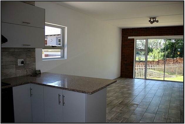3 Bed Apartment in Lyndhurst photo number 3
