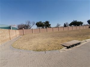 422 m² Land available in Sharon Park