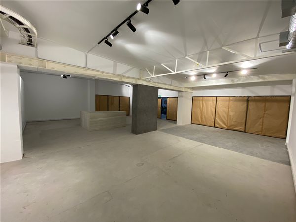 160  m² Industrial space