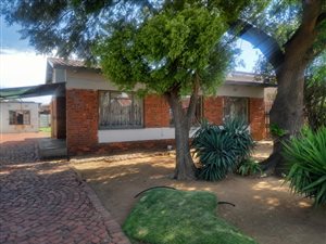 4 Bed House in Reiger Park