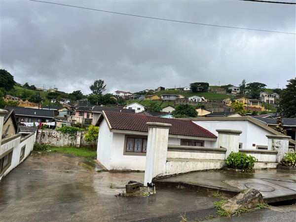3 Bedroom House 3 Bedroom House