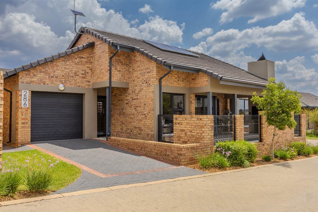 2 Bedroom House