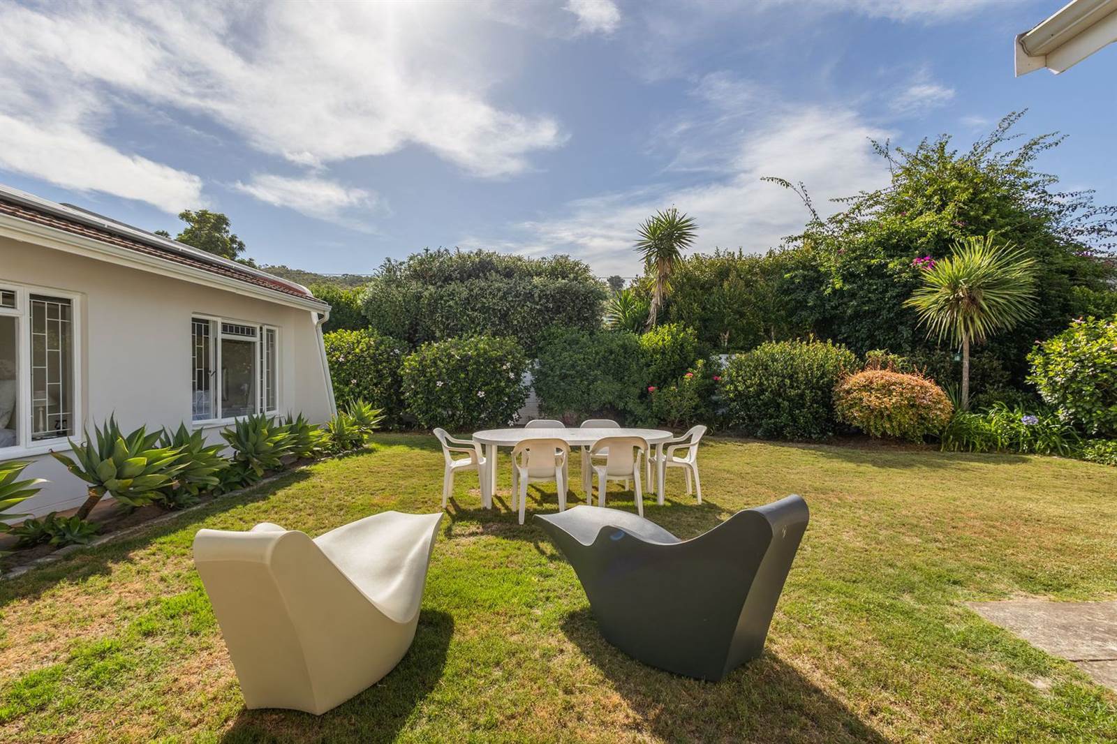 4 Bed House in Plettenberg Bay photo number 10