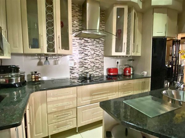 3 Bedroom House 3 Bedroom House