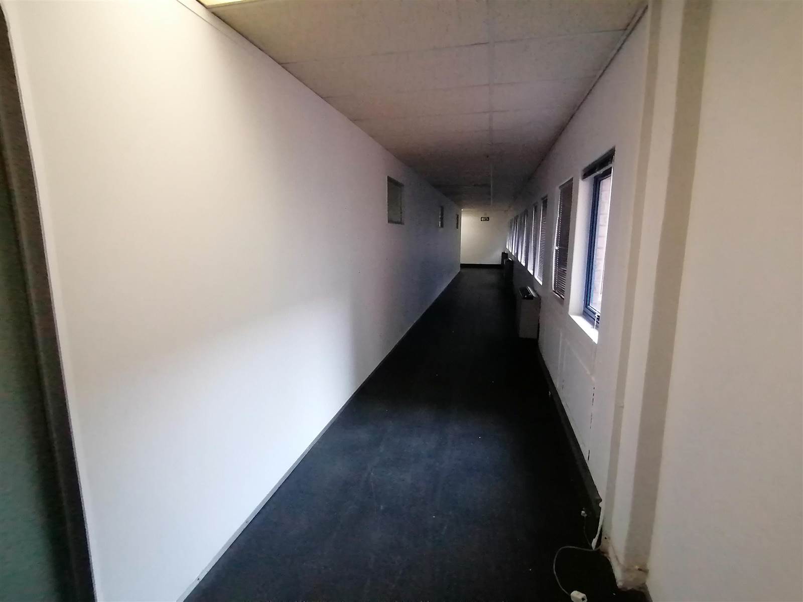 267  m² Commercial space in Halfway House photo number 6