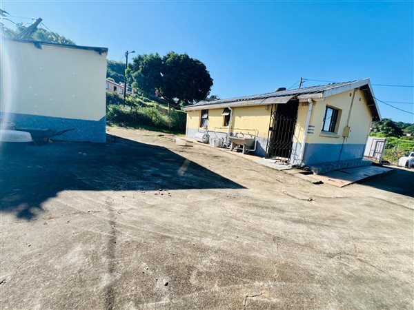 2 Bedroom House 2 Bedroom House
