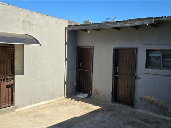 4 Bed House in Amalinda