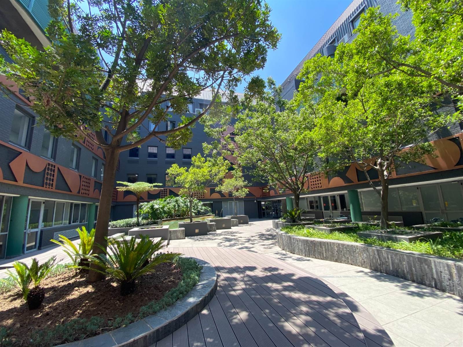 172  m² Commercial space in Rosebank photo number 8