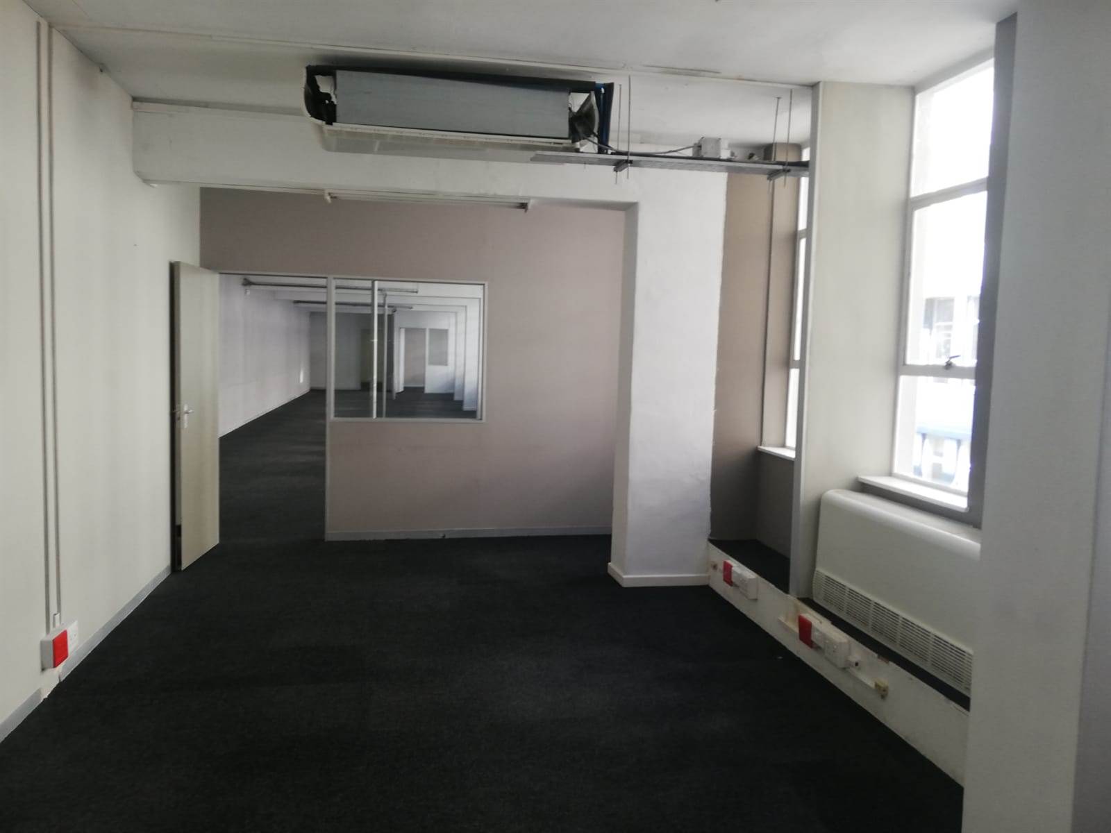 659  m² Office Space in Cape Town City Centre photo number 16