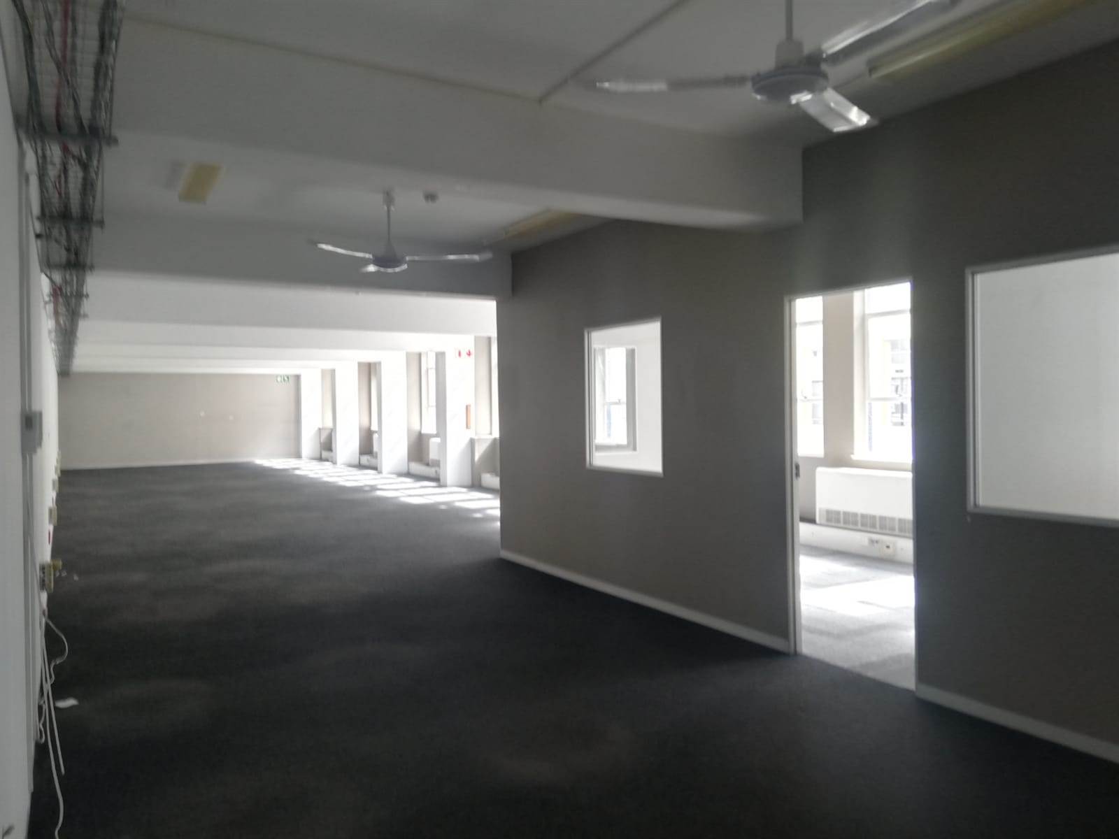 659  m² Office Space in Cape Town City Centre photo number 8