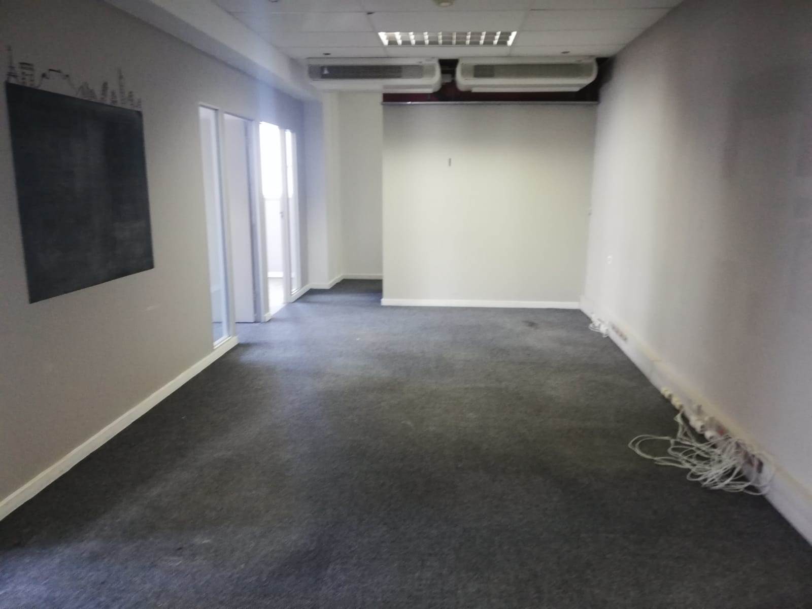 659  m² Office Space in Cape Town City Centre photo number 19