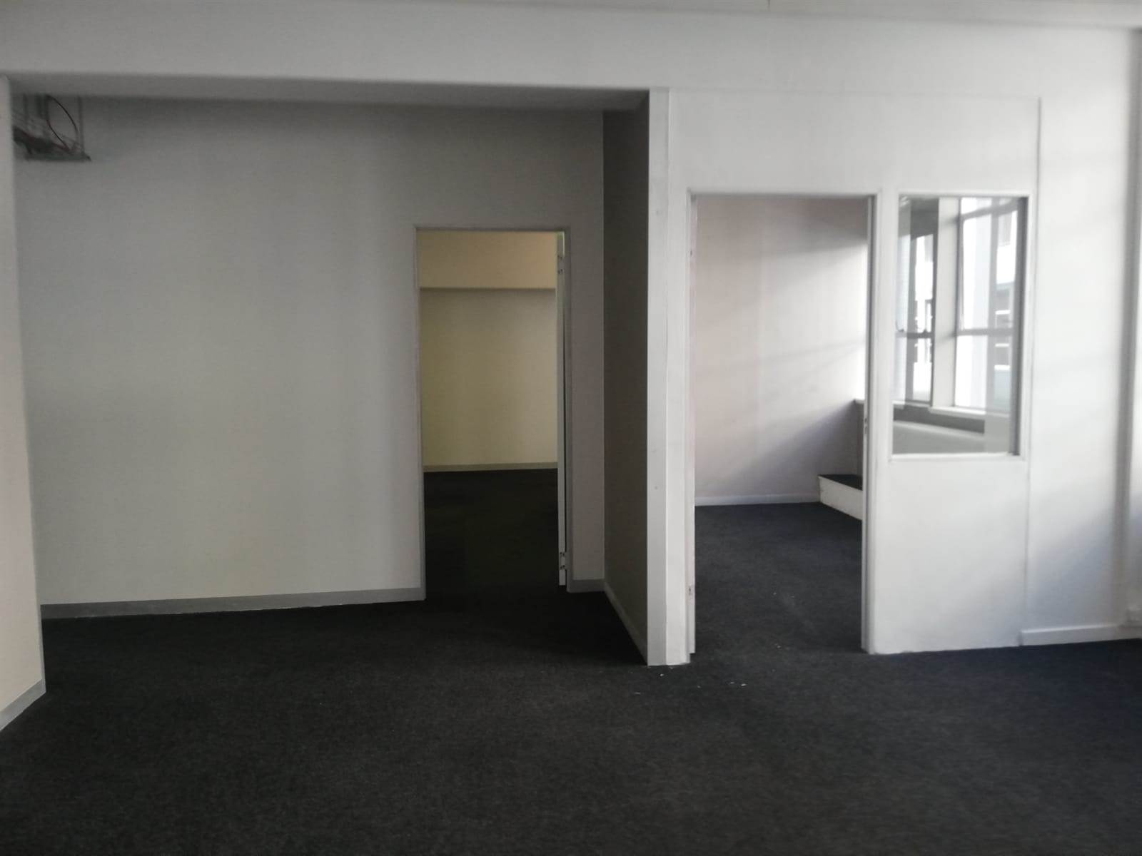 659  m² Office Space in Cape Town City Centre photo number 12