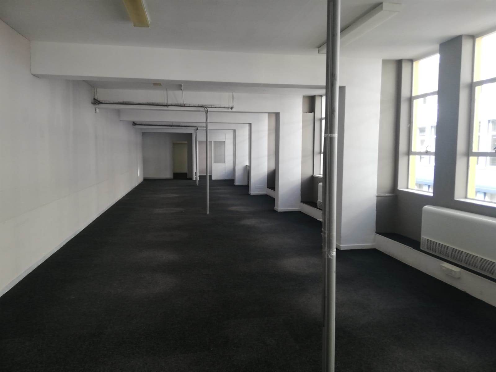 659  m² Office Space in Cape Town City Centre photo number 15