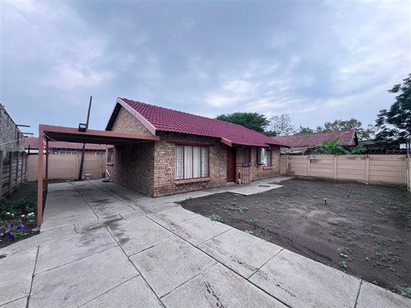3 Bedroom House 3 Bedroom House