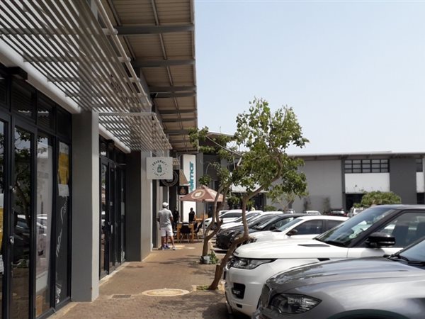 198  m² Retail Space