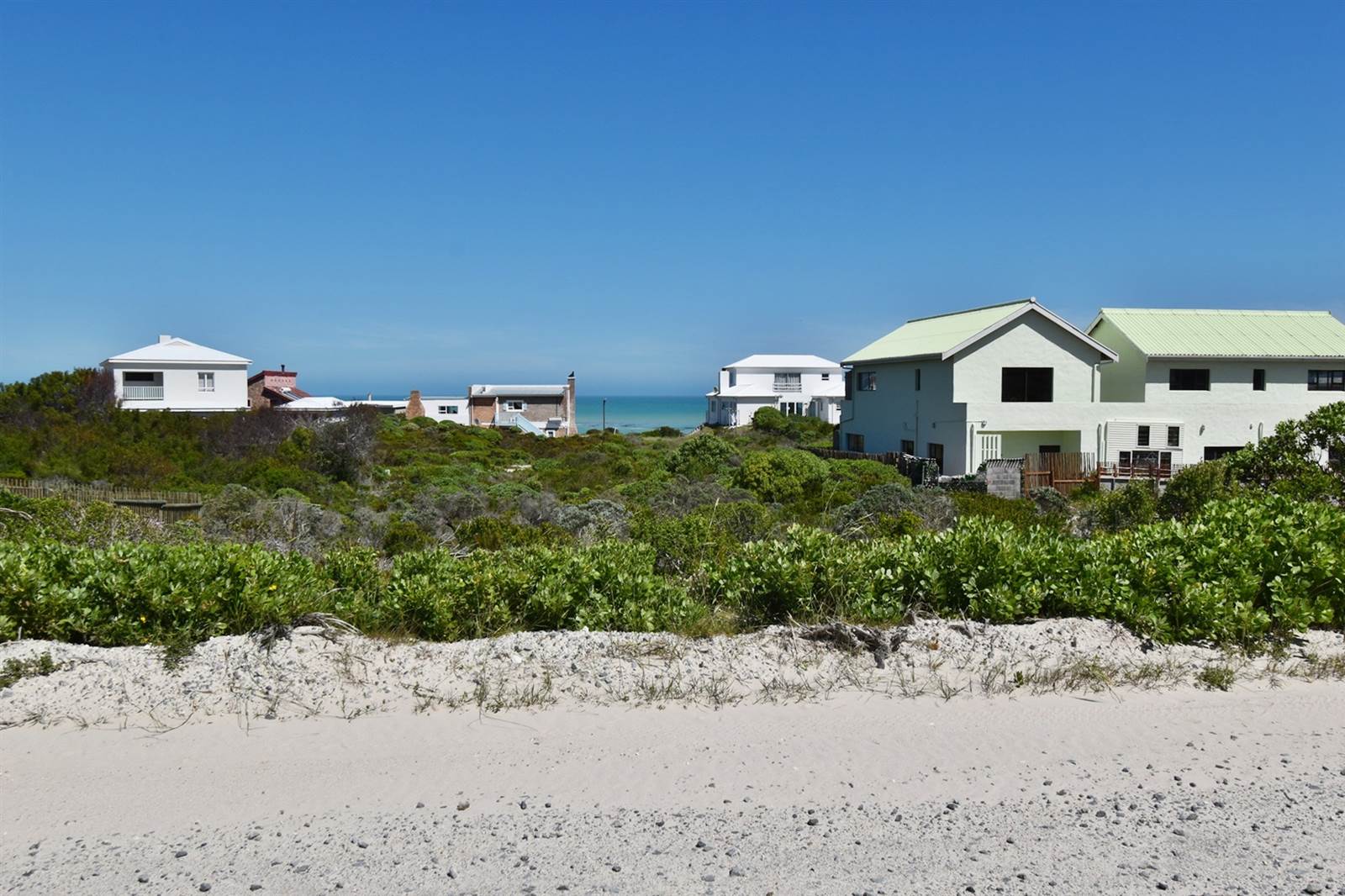 703 m² Land available in Suiderstrand photo number 11