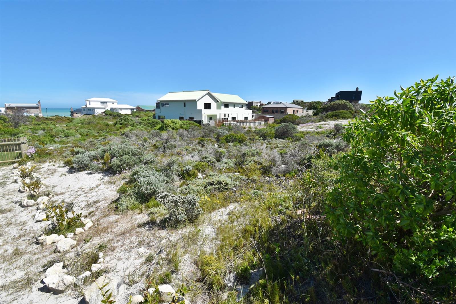 703 m² Land available in Suiderstrand photo number 10