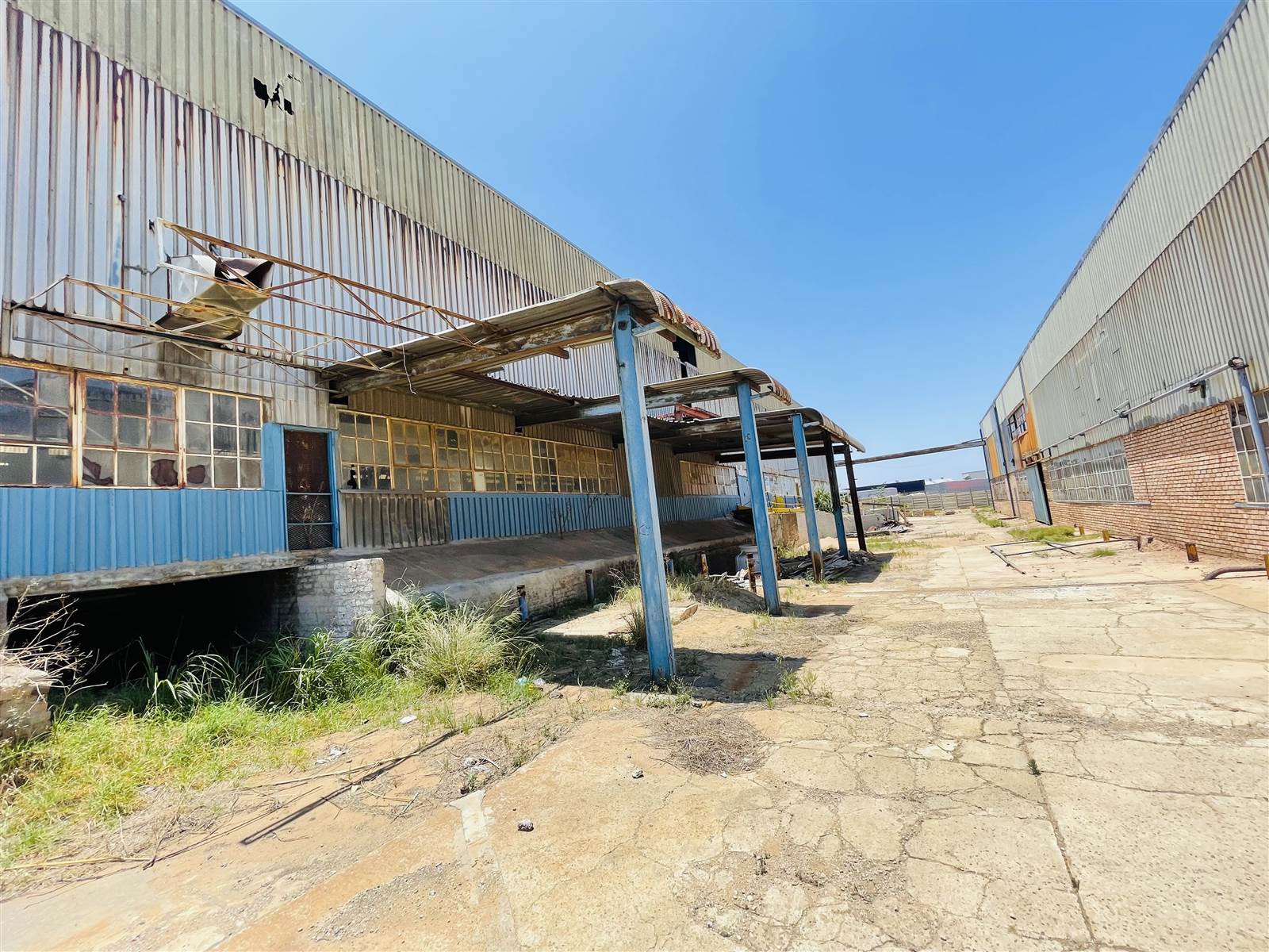 12000  m² Industrial space in Krugersdorp North photo number 5