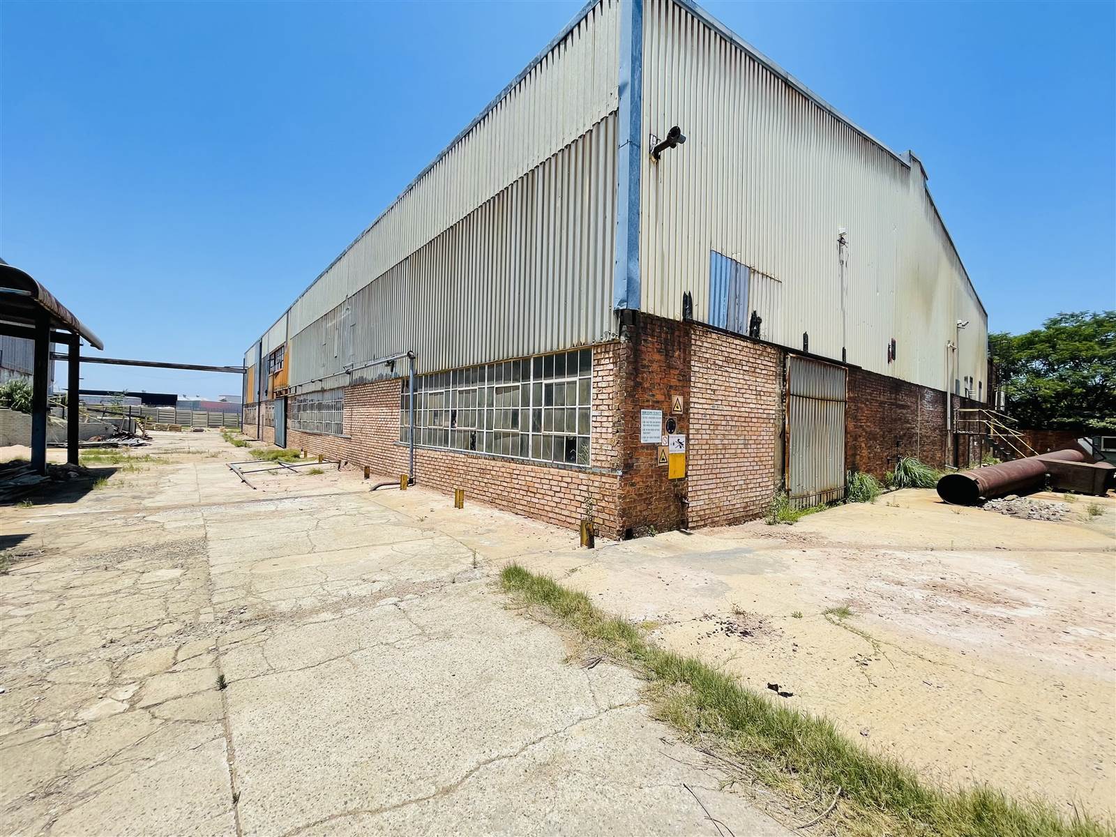 12000  m² Industrial space in Krugersdorp North photo number 6