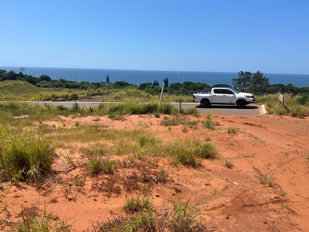 1107 m² Land available in Umdloti Beach photo number 3