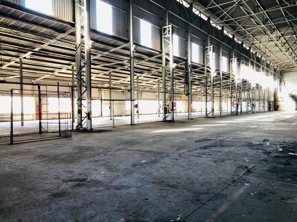 5200  m² Industrial space in Factoria photo number 10