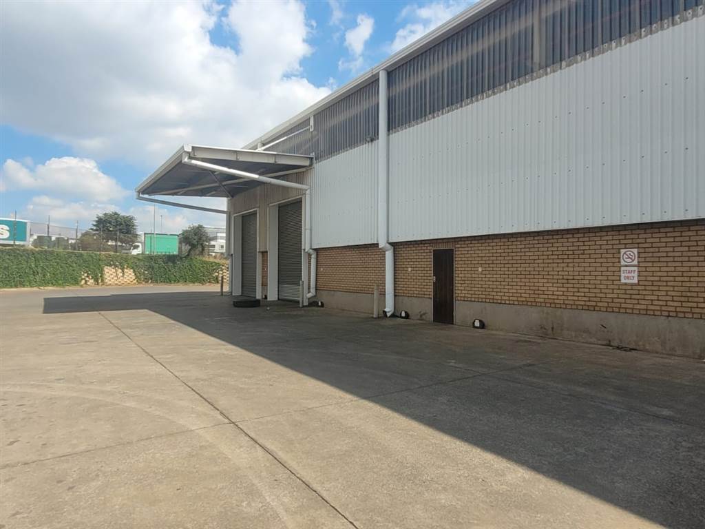 5923  m² Industrial space in Clayville photo number 4