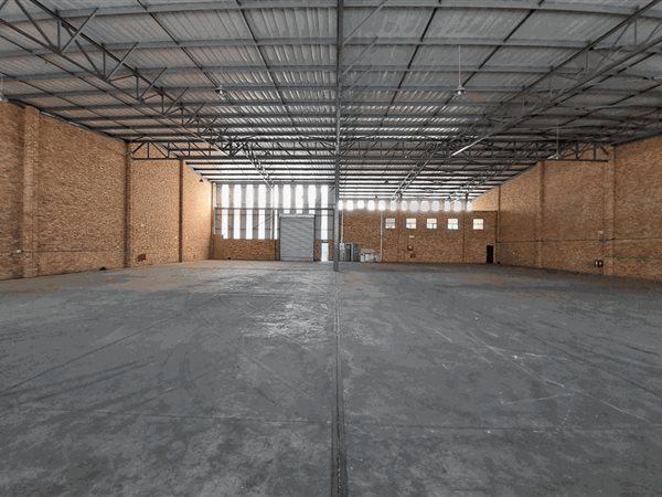 1 587  m² Industrial space