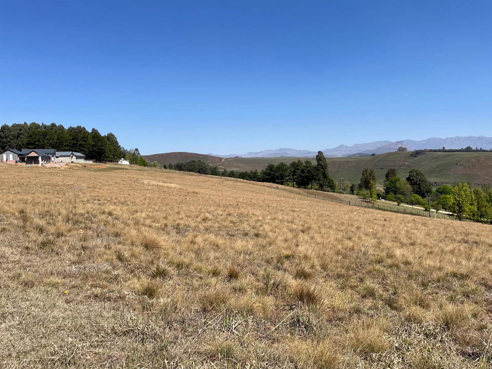 3060 m² Land available in Underberg photo number 5