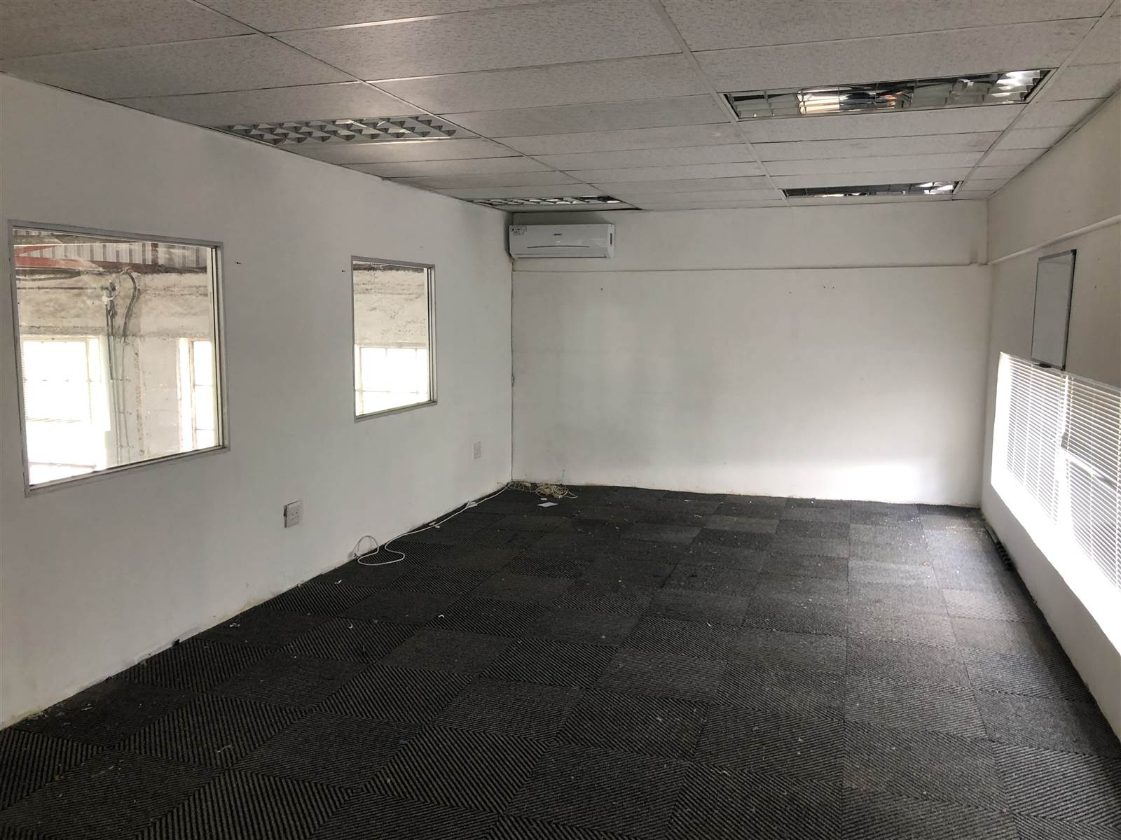 959  m² Industrial space in Pinetown Central photo number 4