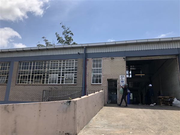 959  m² Industrial space in Pinetown Central