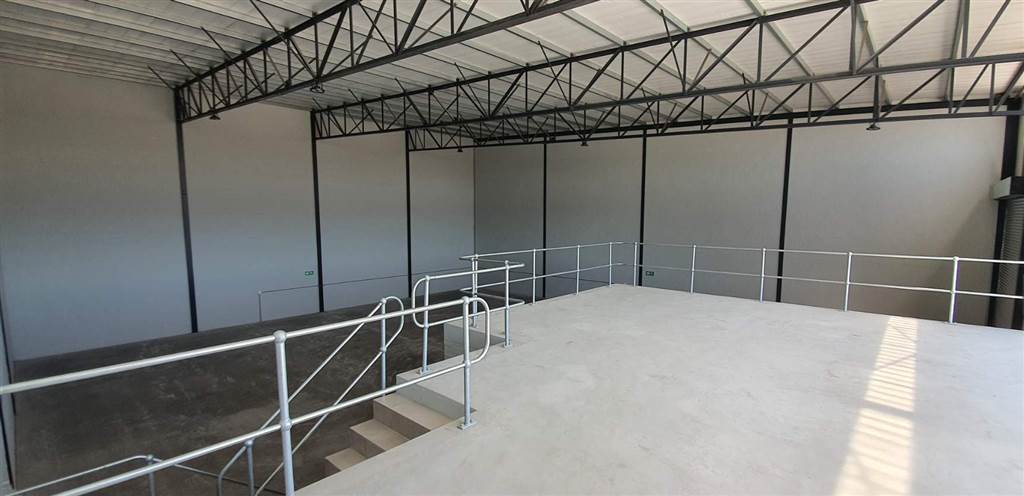 522  m² Industrial space in Bellville Central photo number 3