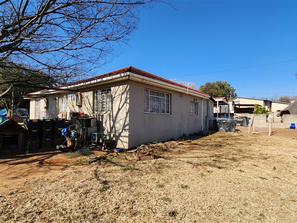 3 Bedroom House