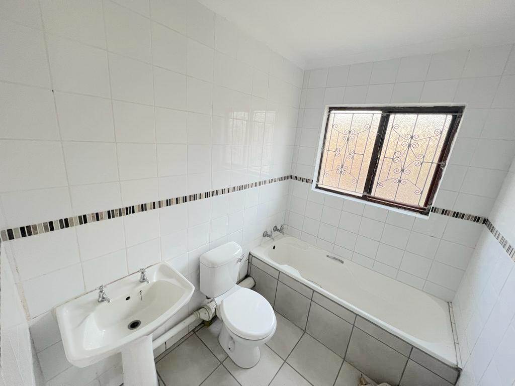 4 Bed House in Ramsgate photo number 8