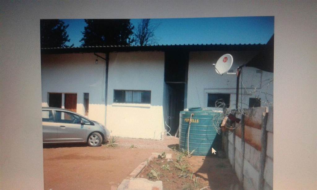 1428  m² Commercial space in Louis Trichardt photo number 21