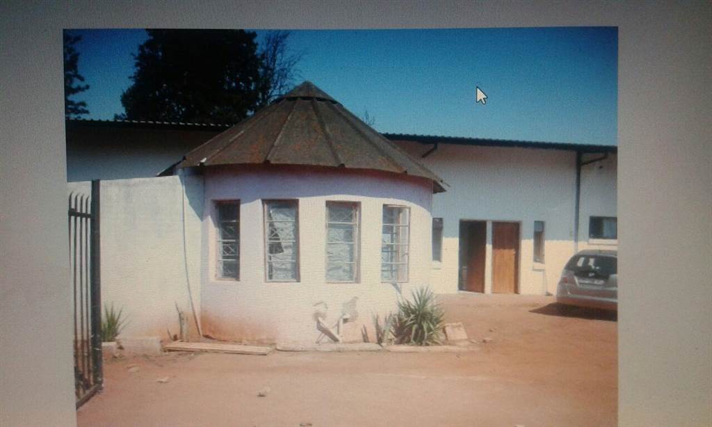 1428  m² Commercial space in Louis Trichardt photo number 26