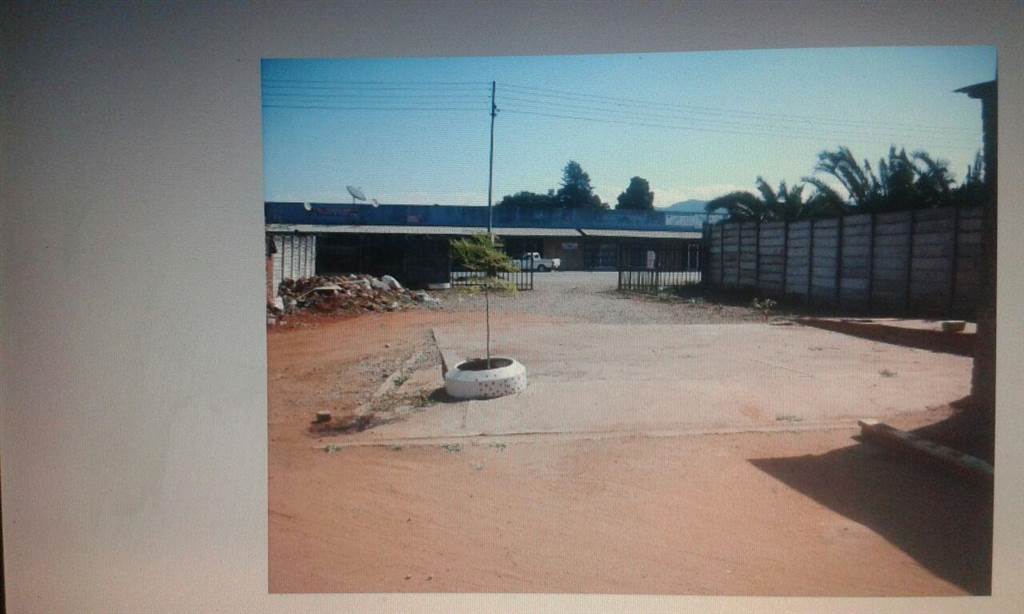 1428  m² Commercial space in Louis Trichardt photo number 25