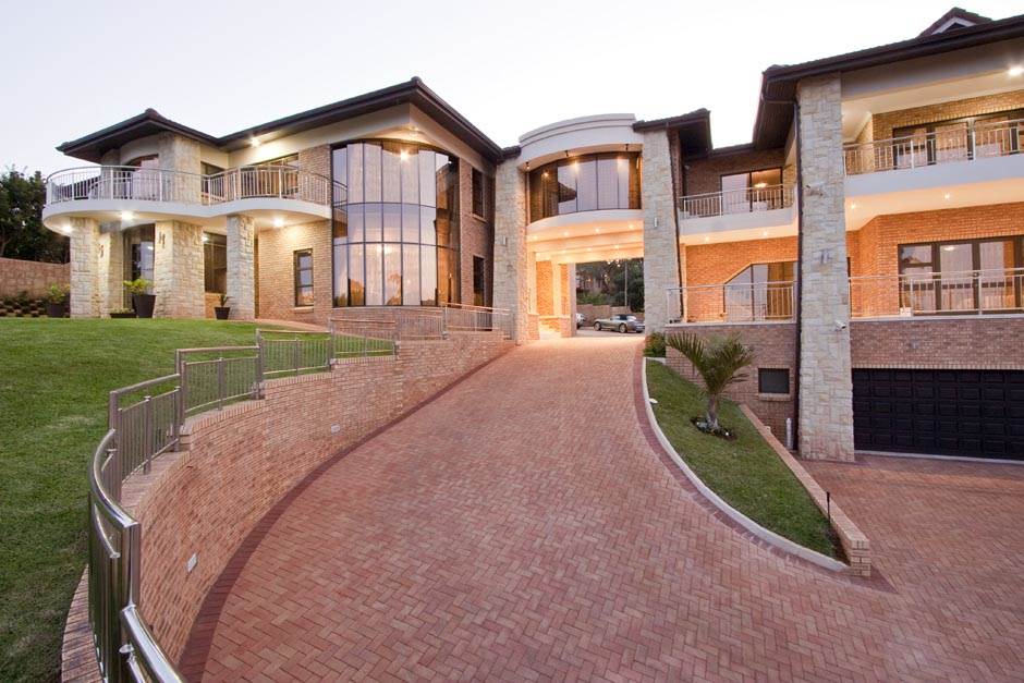 6 Bed House in Ballito photo number 5