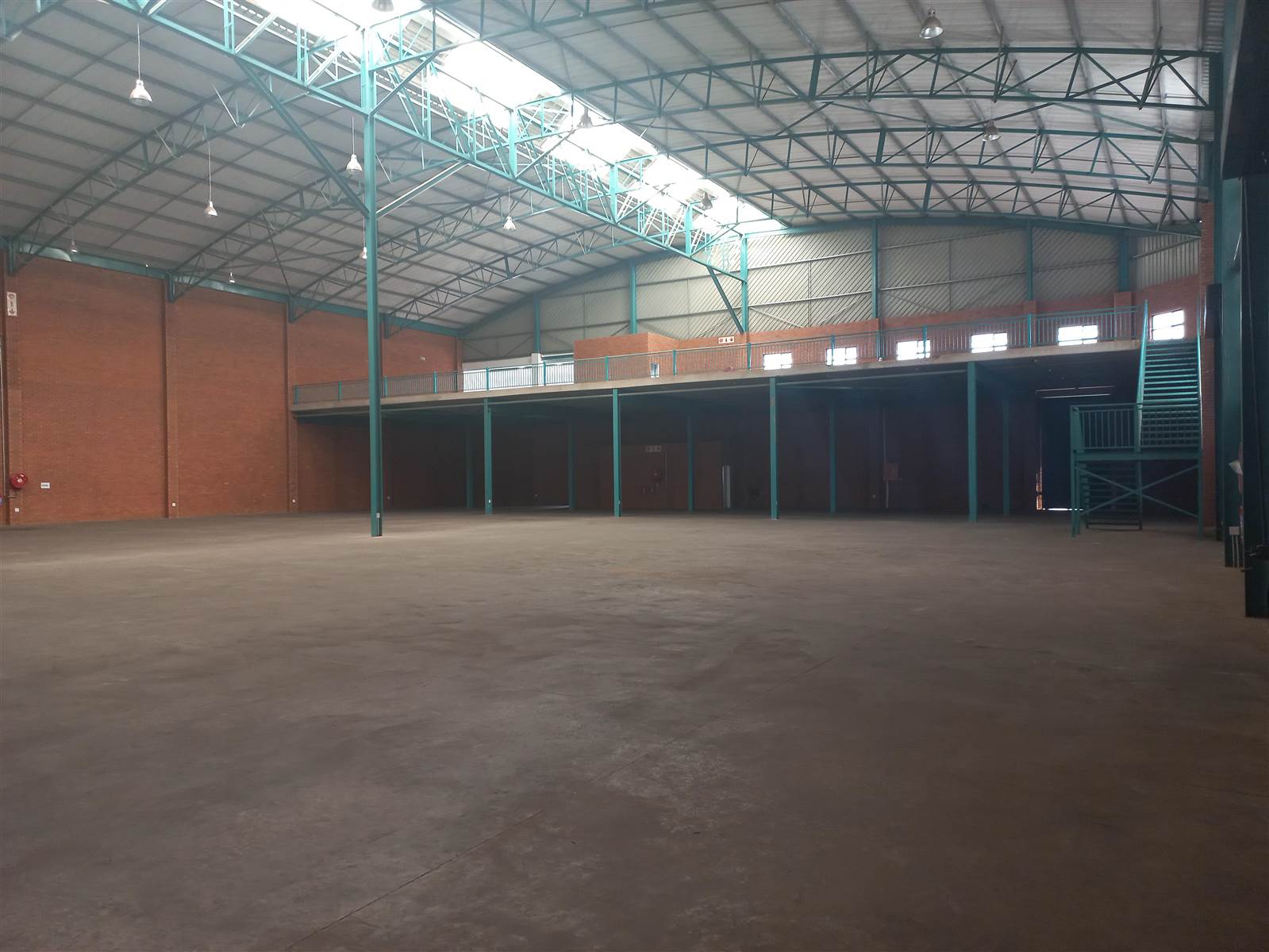 2270  m² Industrial space in Pomona photo number 8