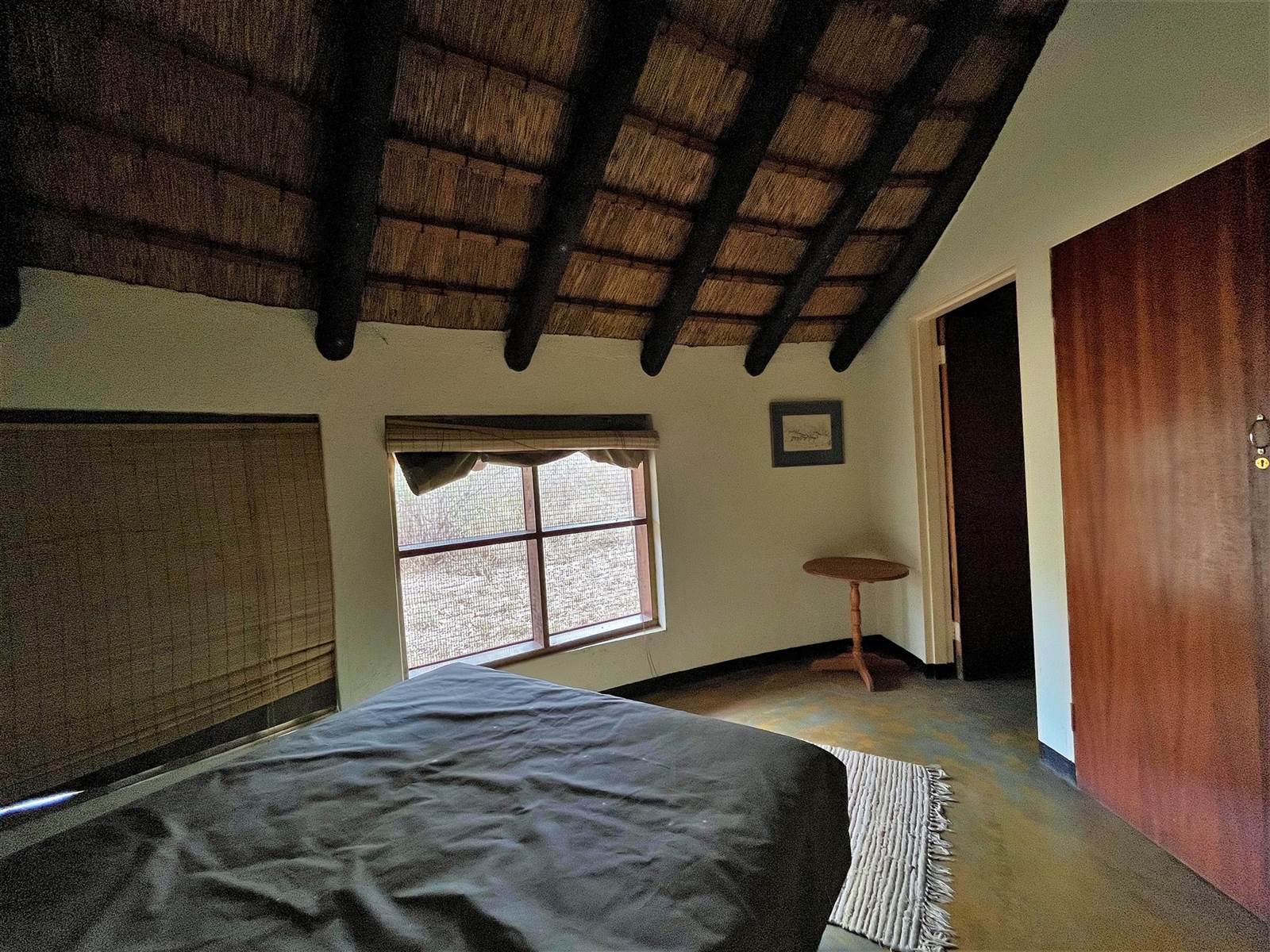 2 Bed House in Graskop photo number 12