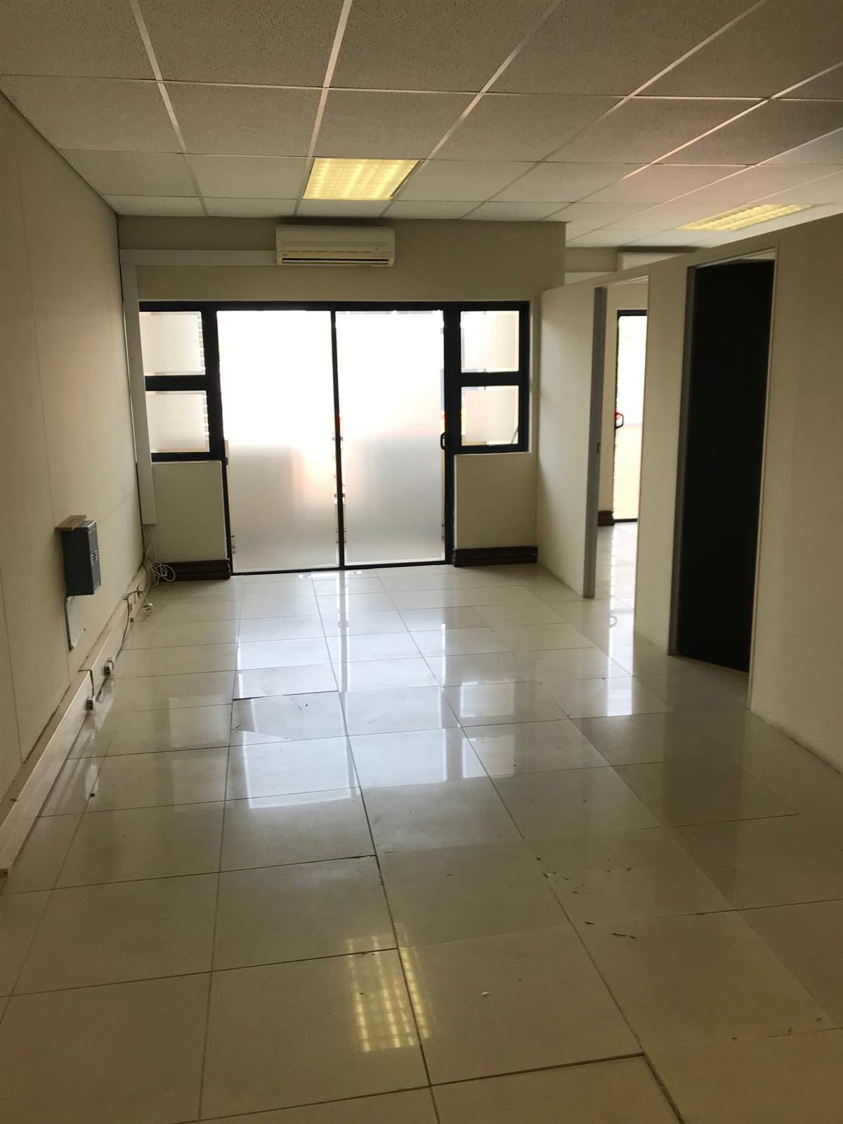 60  m² Commercial space in Umhlanga Ridge photo number 5