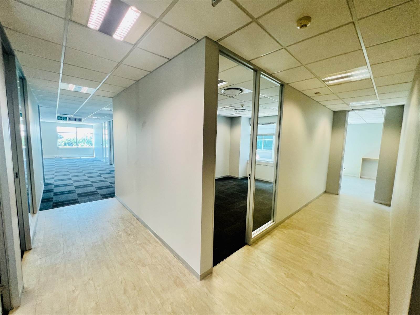 348  m² Commercial space in Sandown photo number 5