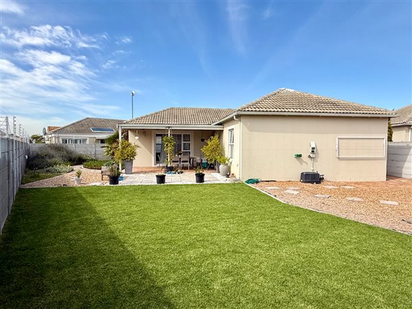 3 Bedroom House 3 Bedroom House