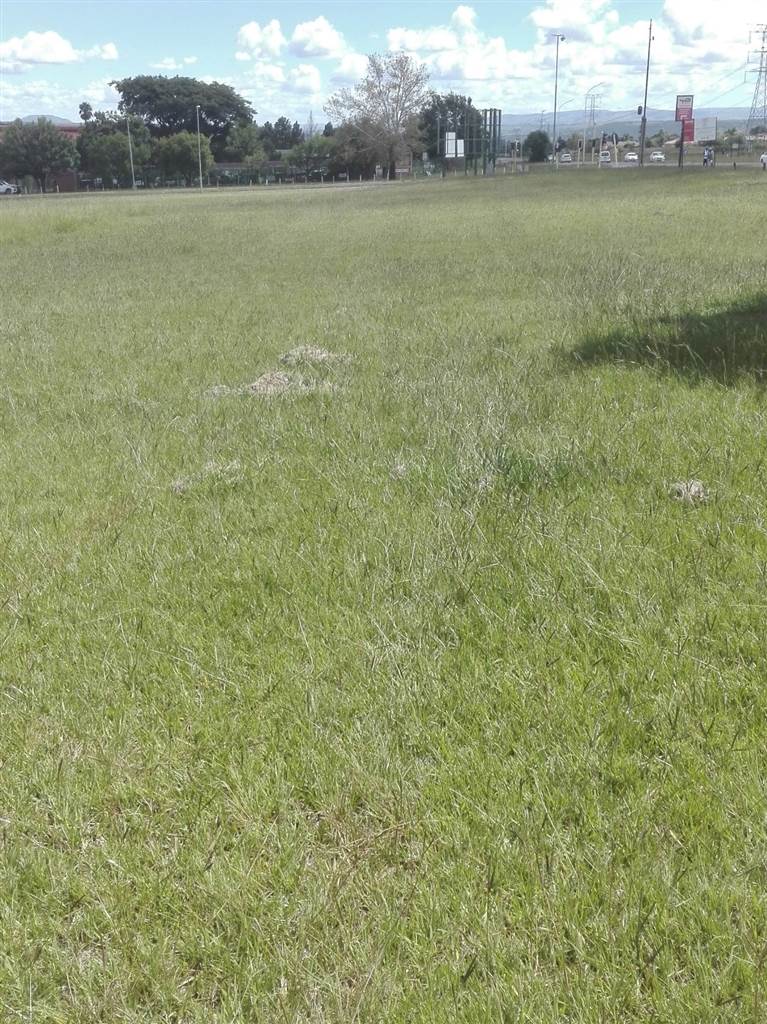 1000 m² Land available in Amajuba Park photo number 2