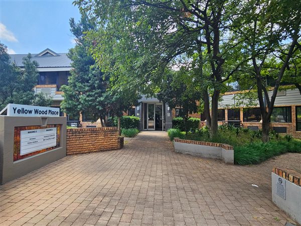 203  m² Commercial space in Woodmead