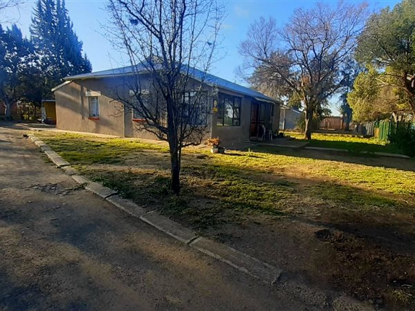 3 Bedroom House 3 Bedroom House