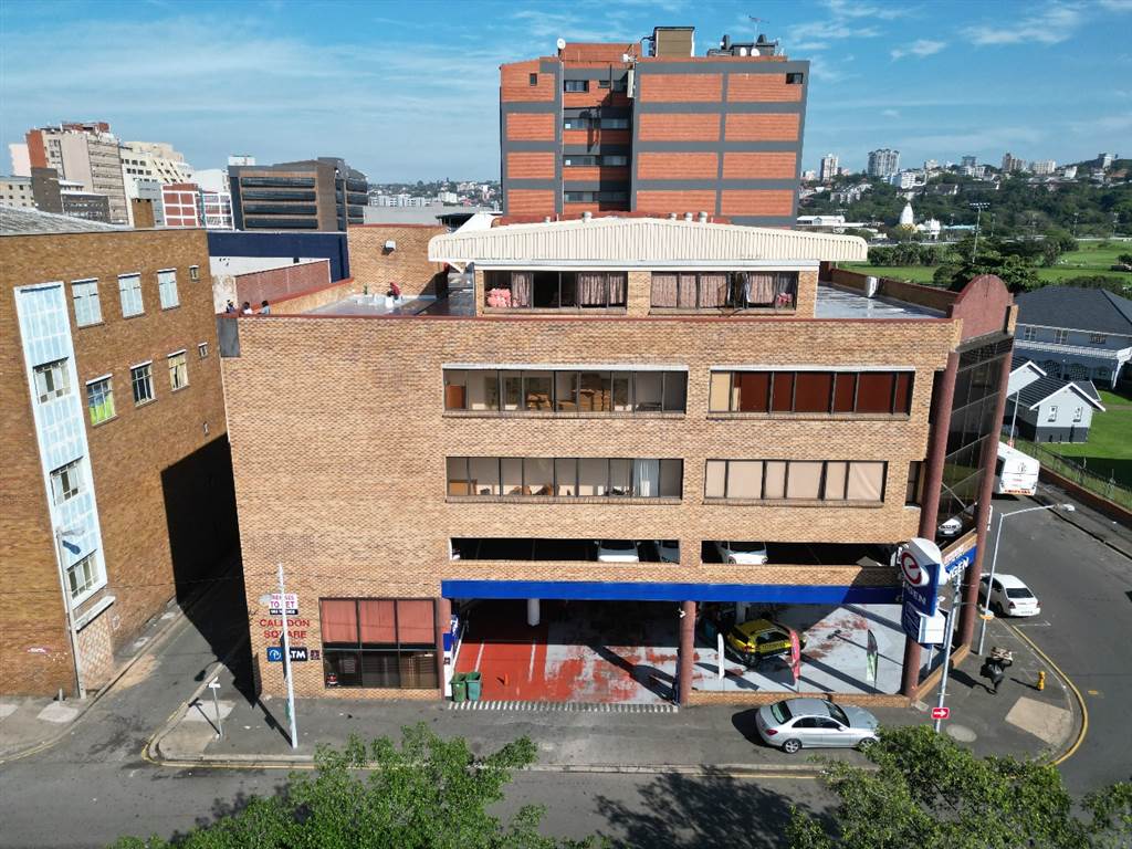 5720  m² Commercial space in Greyville photo number 5