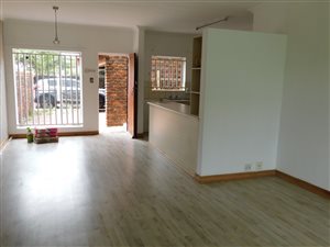 2 Bed Duplex in Pierre van Ryneveld