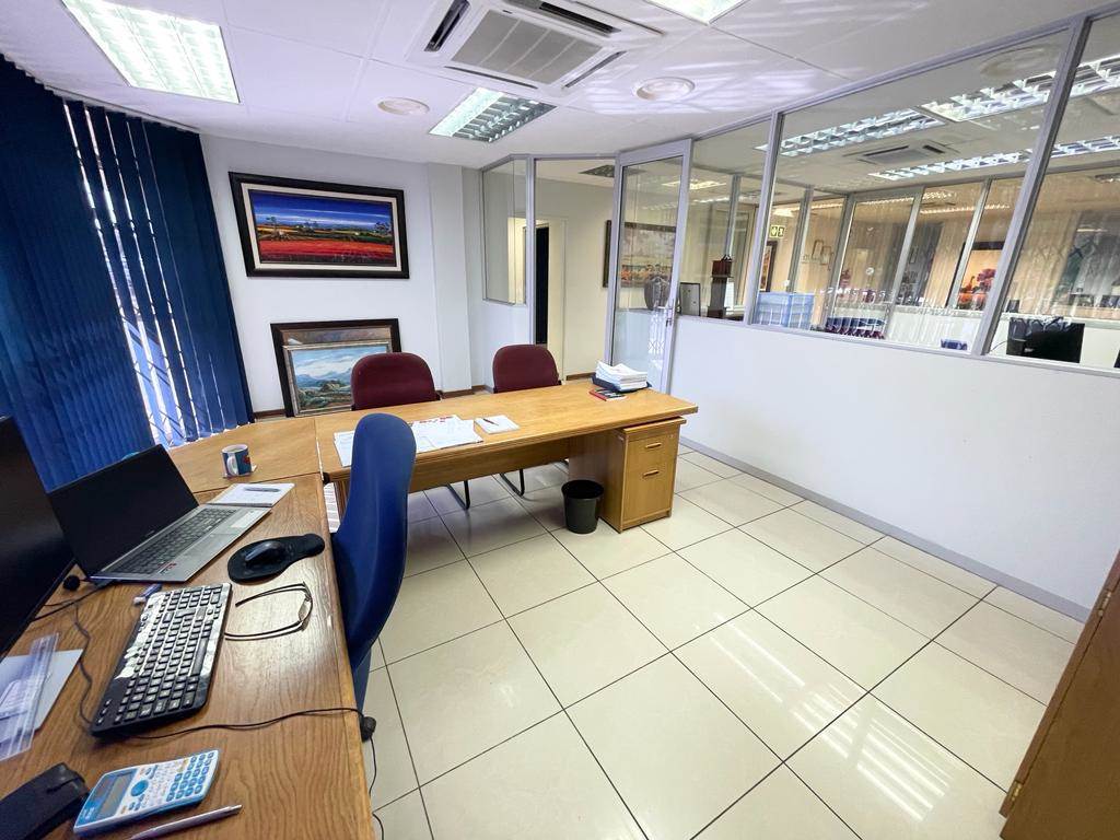 189  m² Commercial space in Empangeni Central photo number 11