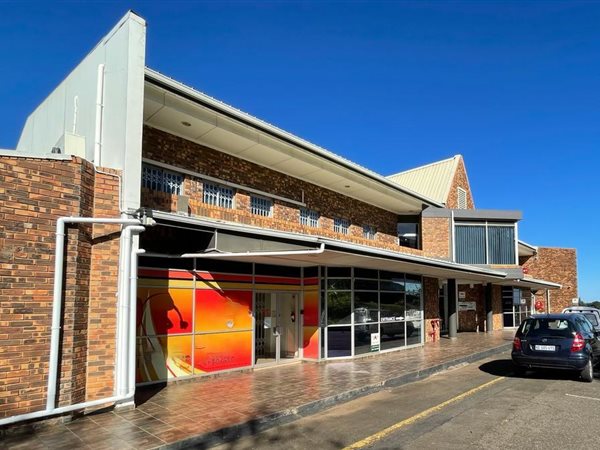 189  m² Commercial space in Empangeni Central