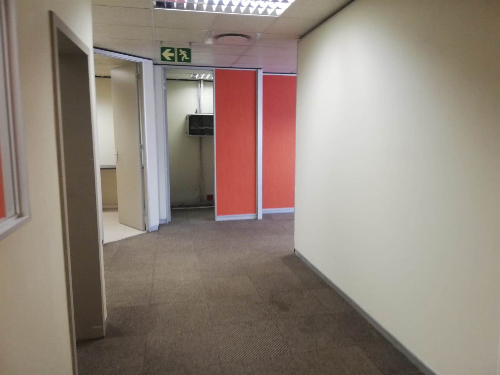 435  m² Office Space in Cape Town City Centre photo number 15